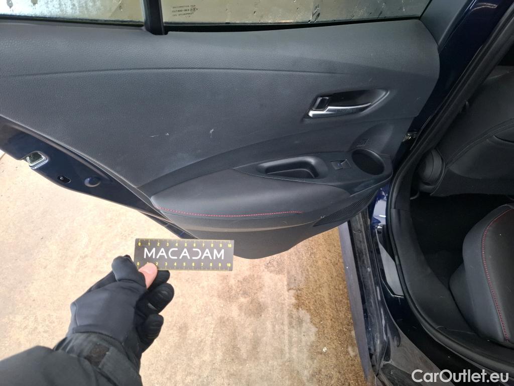  Toyota  Corolla TOYOTA  / 2018 / 5P / Berline Hybride 122h Collection #42