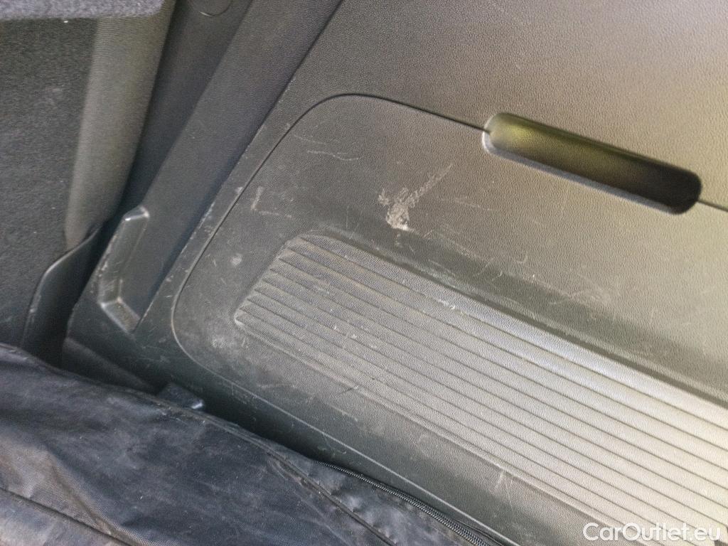  Citroen  C3 CITROEN  Aircross / 2017 / 5P / todoterreno BlueHDi 73kW (100CV) S&S SHINE #23