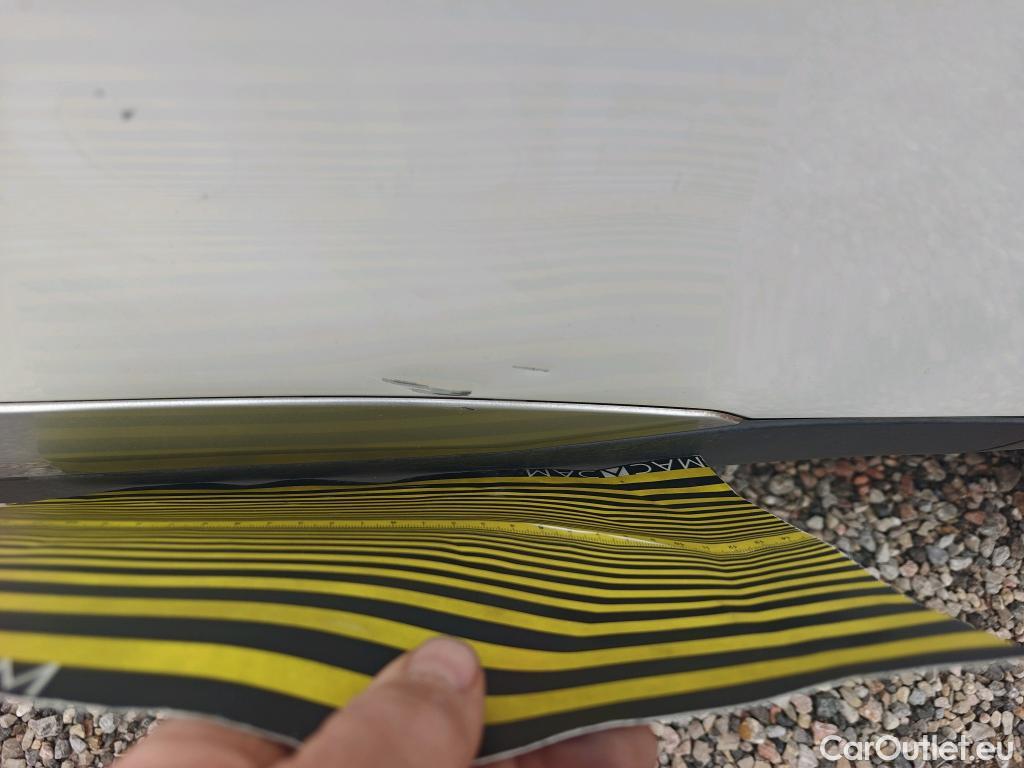  Peugeot  2008 PEUGEOT  / 2019 / 5P / todoterreno Allure BlueHDI 100 S&S BVM6 #5