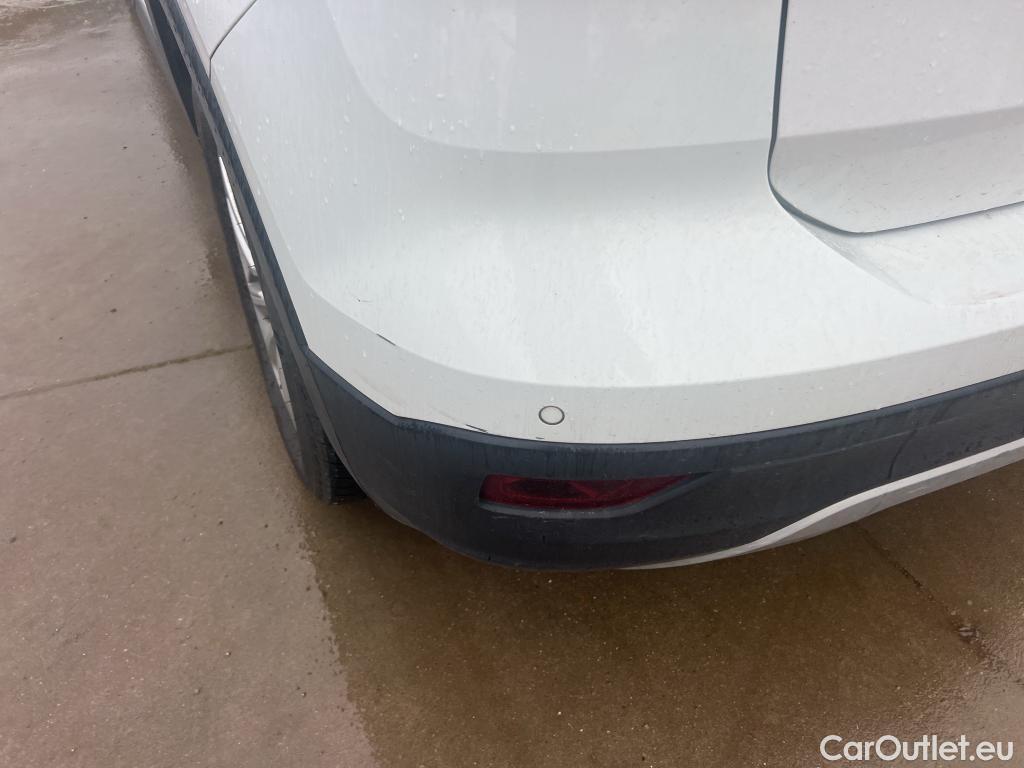  Volkswagen  T-CROSS VOLKSWAGEN  / 2018 / 5P / todoterreno Advance 1.0 TSI 85kW (115CV) DSG (AC) #24