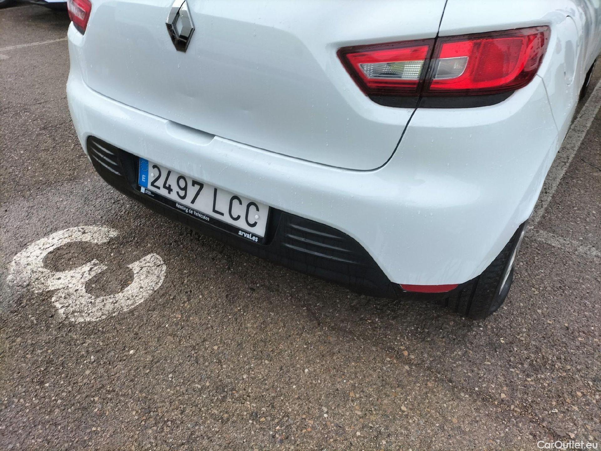  Renault  Clio RENAULT  / 2016 / 5P / berlina con portón Business TCe 66kW (90CV) GLP -18 #21