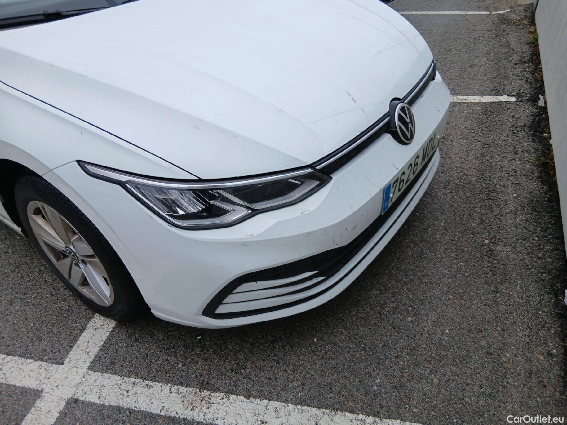  Volkswagen  Golf  VOLKSWAGEN / 2020 / 5P / berlina con portón Life 1.0 eTSI 81kW (110CV) DSG #7