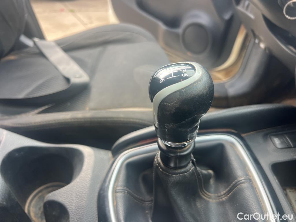  Nissan  Qashqai NISSAN  / 2017 / 5P / todoterreno dCi 85 kW (115 CV) ACENTA  #29