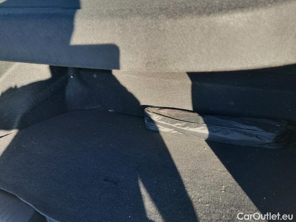  Nissan  Qashqai NISSAN  / 2021 / 5P / todoterreno DIG-T 103kW (140CV) mHEV 4x2 Acenta #15