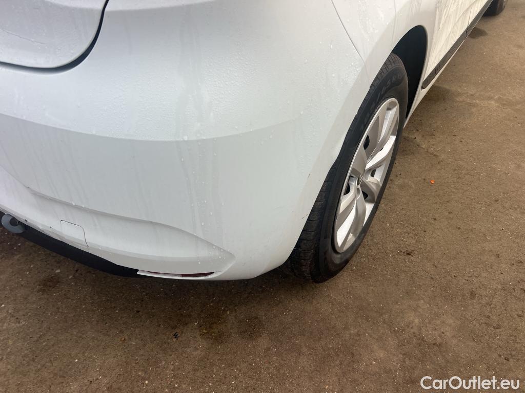  Renault  Clio RENAULT  / 2019 / 5P / berlina con portón Business TCe 74 kW (100CV) GLP #10