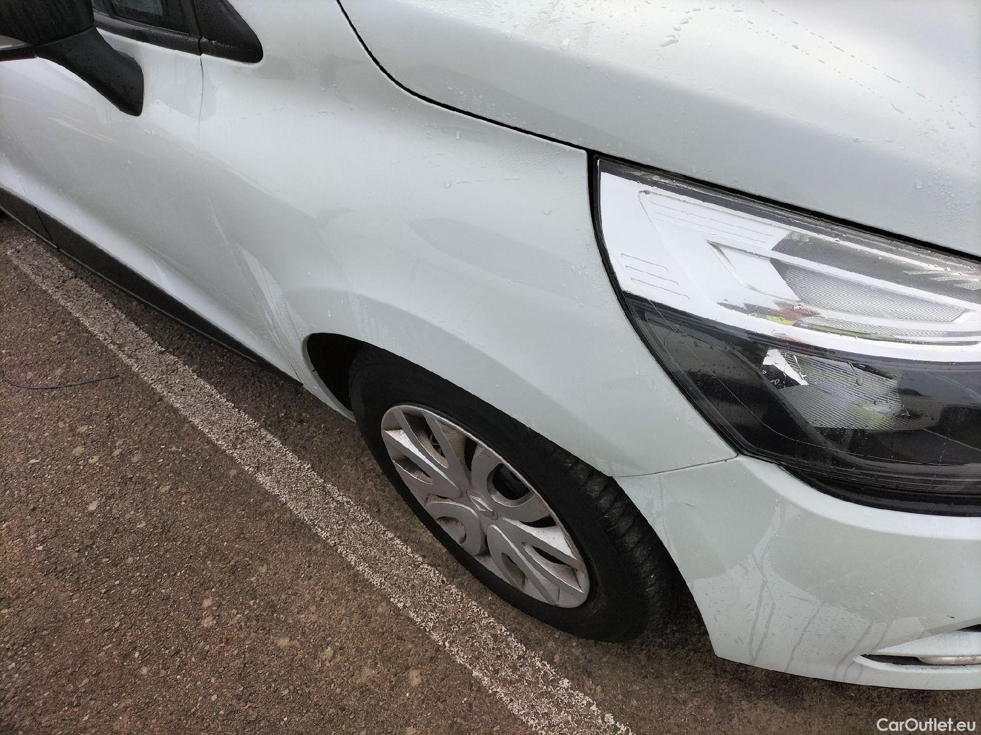  Renault  Clio RENAULT  / 2016 / 5P / berlina con portón Business TCe 66kW (90CV) GLP -18 #3