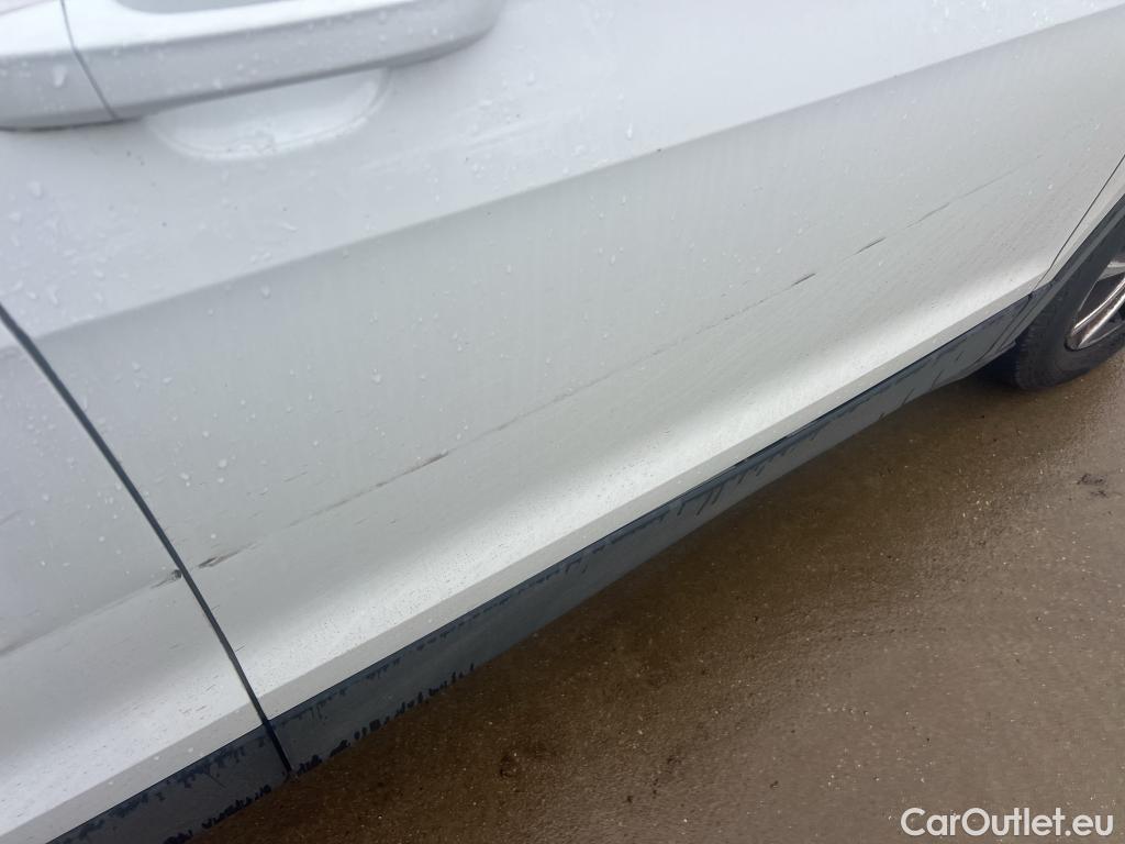  Volkswagen  T-CROSS VOLKSWAGEN  / 2018 / 5P / todoterreno Advance 1.0 TSI 85kW (115CV) DSG (AC) #11