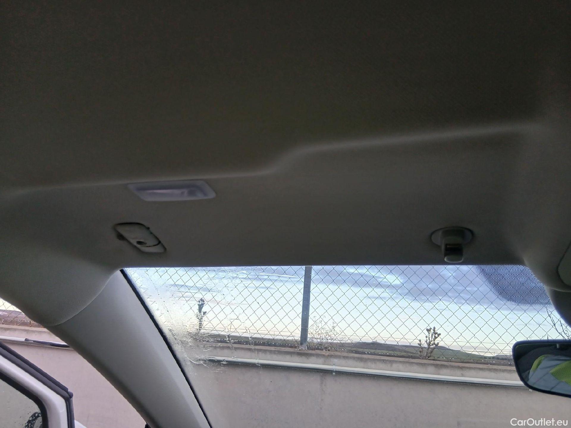  Volkswagen  Golf  VOLKSWAGEN / 2020 / 5P / berlina con portón Life 1.0 eTSI 81kW (110CV) DSG #13