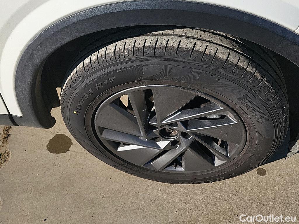  Nissan  Qashqai NISSAN  / 2021 / 5P / todoterreno DIG-T 103kW (140CV) mHEV 4x2 Acenta #3