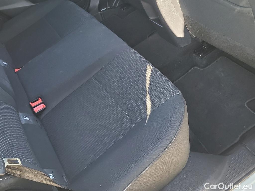  Nissan  Qashqai NISSAN  / 2021 / 5P / todoterreno DIG-T 103kW (140CV) mHEV 4x2 Acenta #16