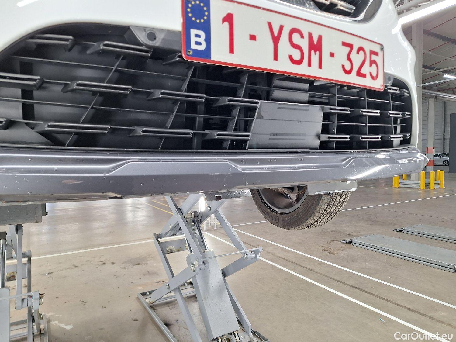  Renault  Captur Renault,  '19, Renault  E-TECH Plug-in Hybrid Initiale Pari #7