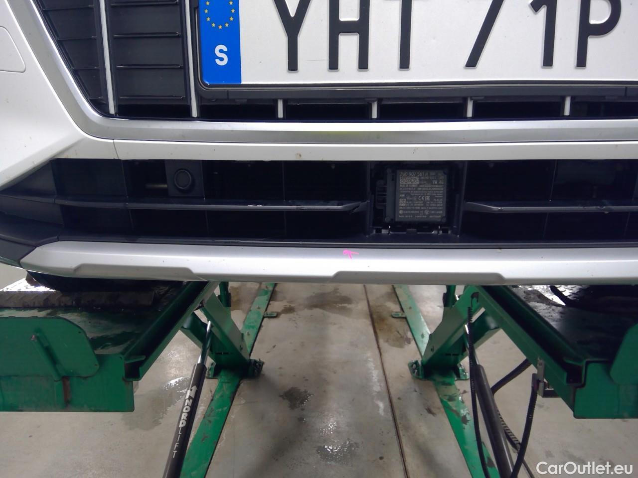  Audi  Q3  35 TDI PL Adv.Aut #9