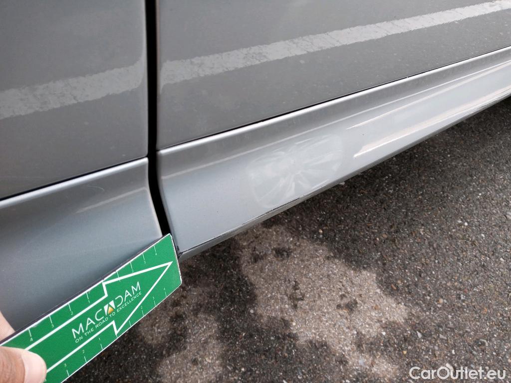  Volvo  XC60 VOLVO  / 2017 / 5P / todoterreno 2.0 T6 AWD Recharge R-Design Auto #25