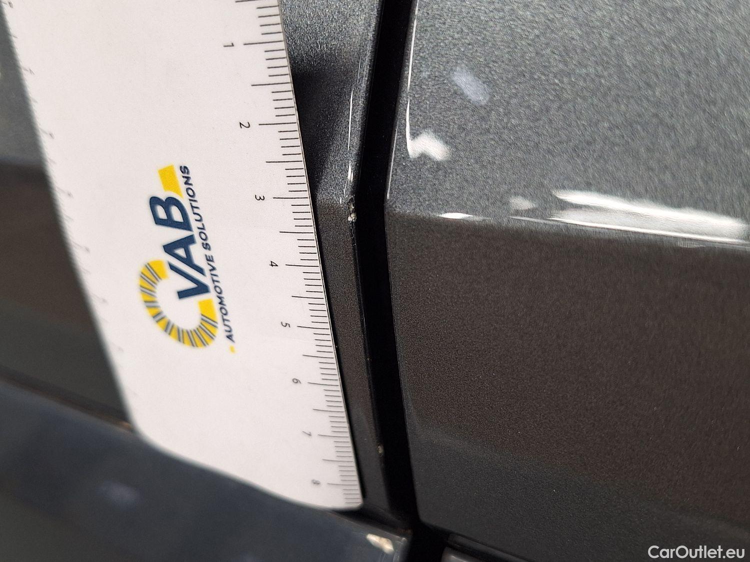  Audi  Q3 Audi,  SB '19 PHEV, Audi  Sportback 45 TFSI e S tronic S Line 5d #23