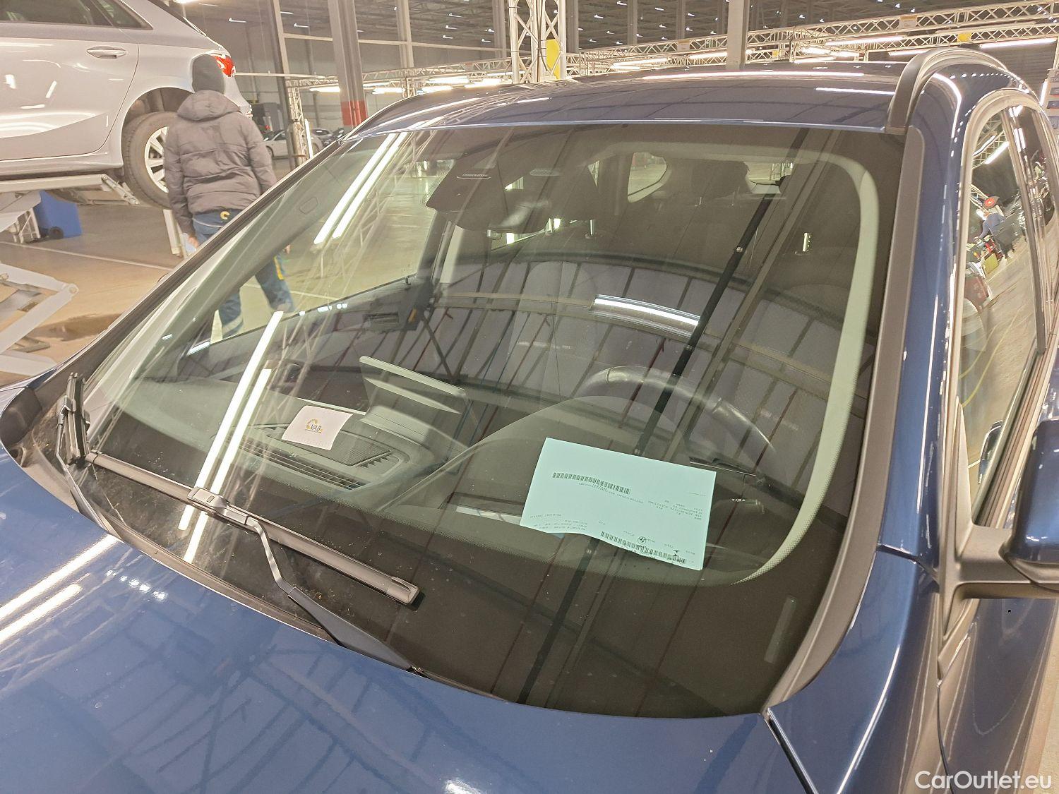  Bmw  X1 BMW,  FL'19 PHEV, BMW  xDrive25e (162 kW) 5d #54