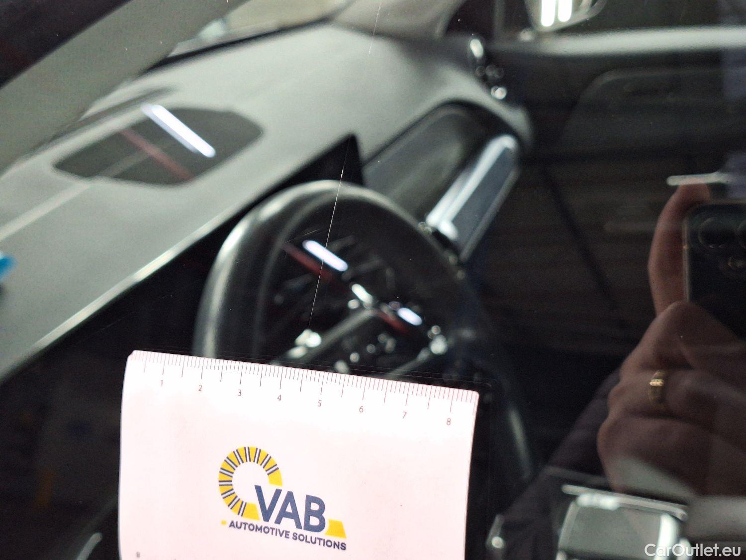  Mercedes  GLB Mercedes,  '19, Mercedes-Benz   180 d Business Solution 5d #53