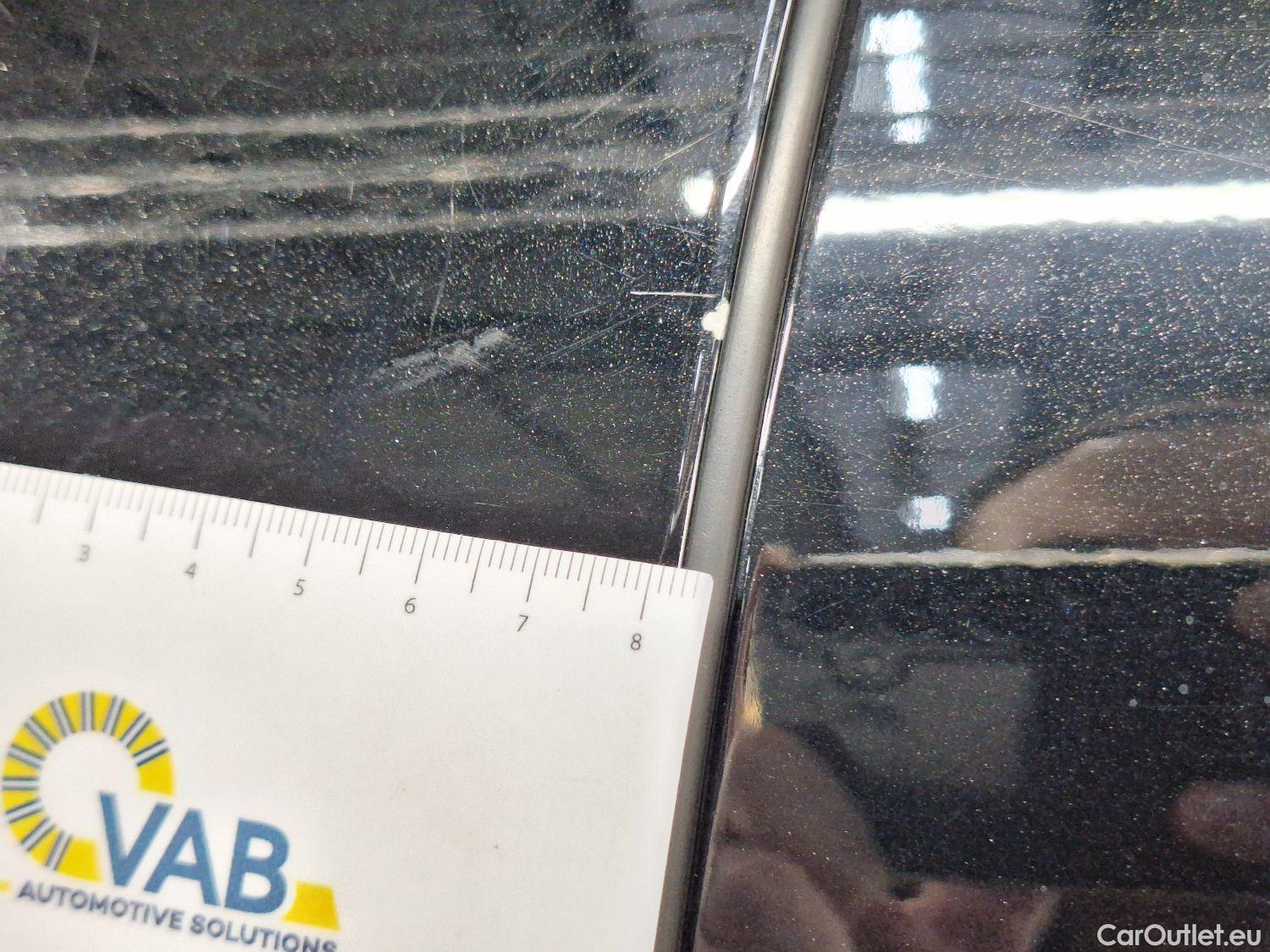  Mercedes  GLB Mercedes,  '19, Mercedes-Benz   180 d Business Solution 5d #33