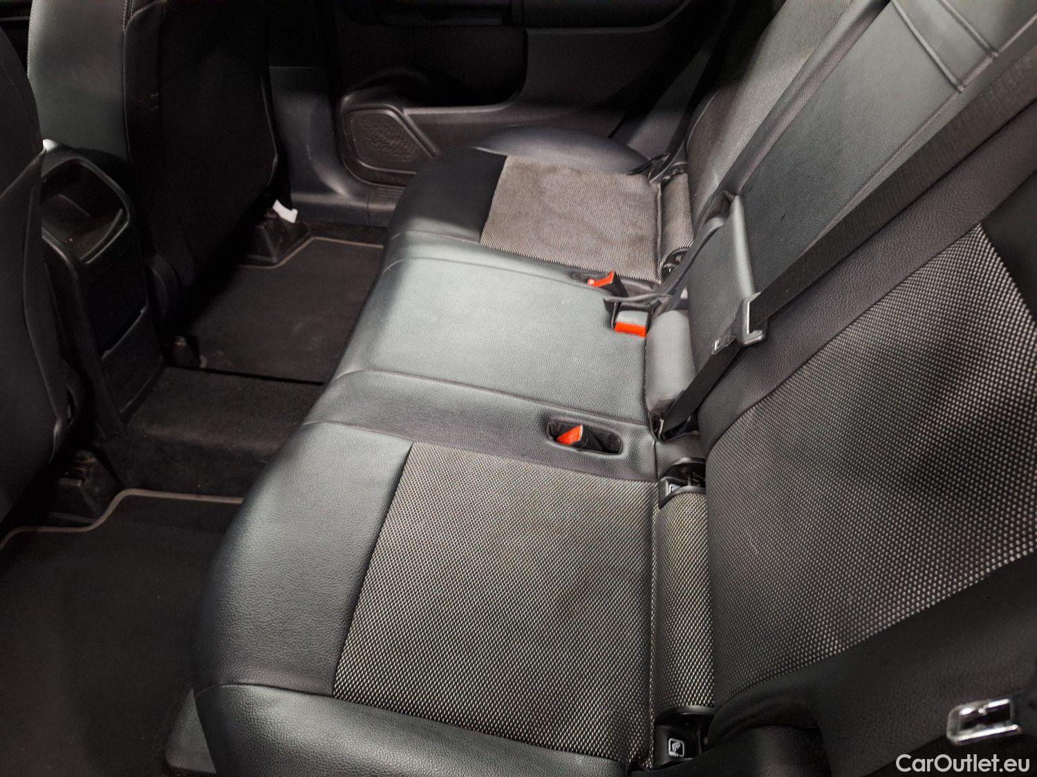  Mercedes  GLB Mercedes,  '19, Mercedes-Benz   180 d Business Solution 5d #46