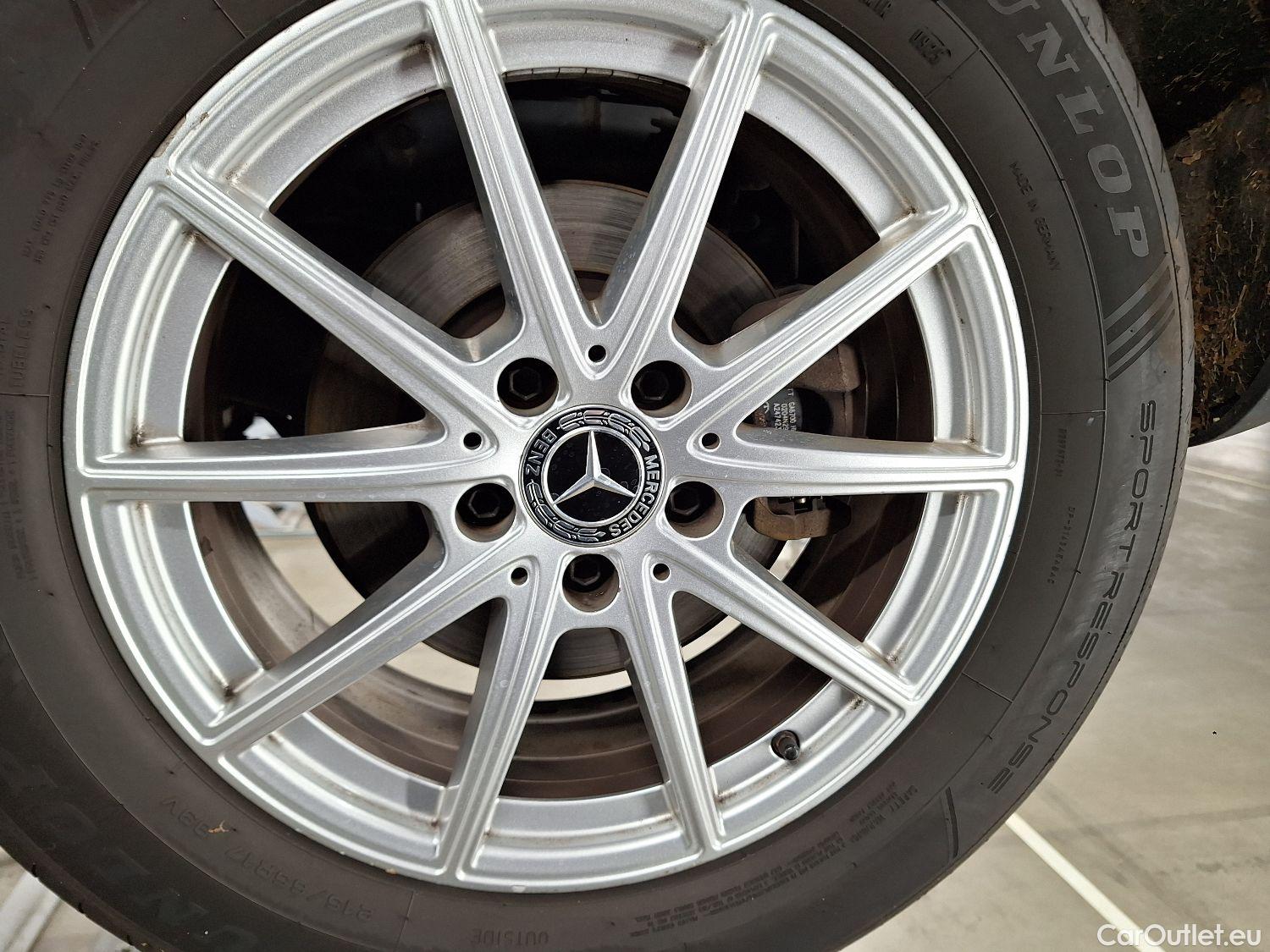  Mercedes  GLB Mercedes,  '19, Mercedes-Benz   180 d Business Solution 5d #3