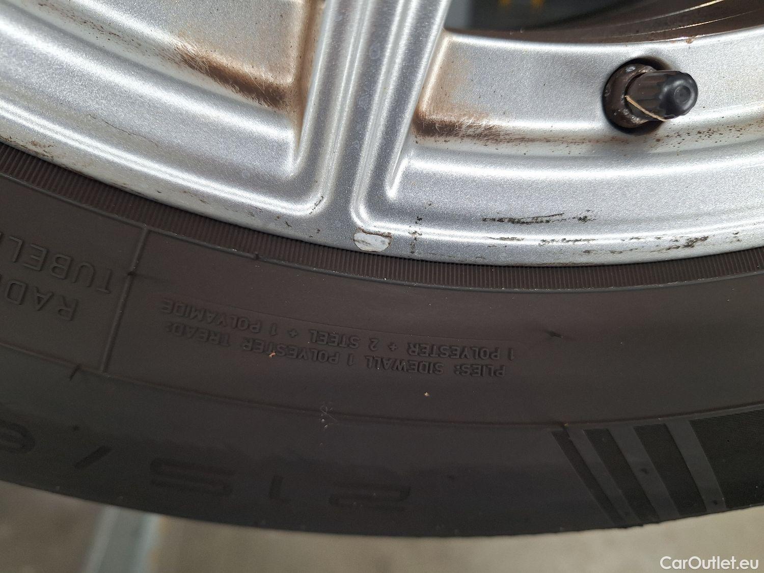  Mercedes  GLB Mercedes,  '19, Mercedes-Benz   180 d Business Solution 5d #2