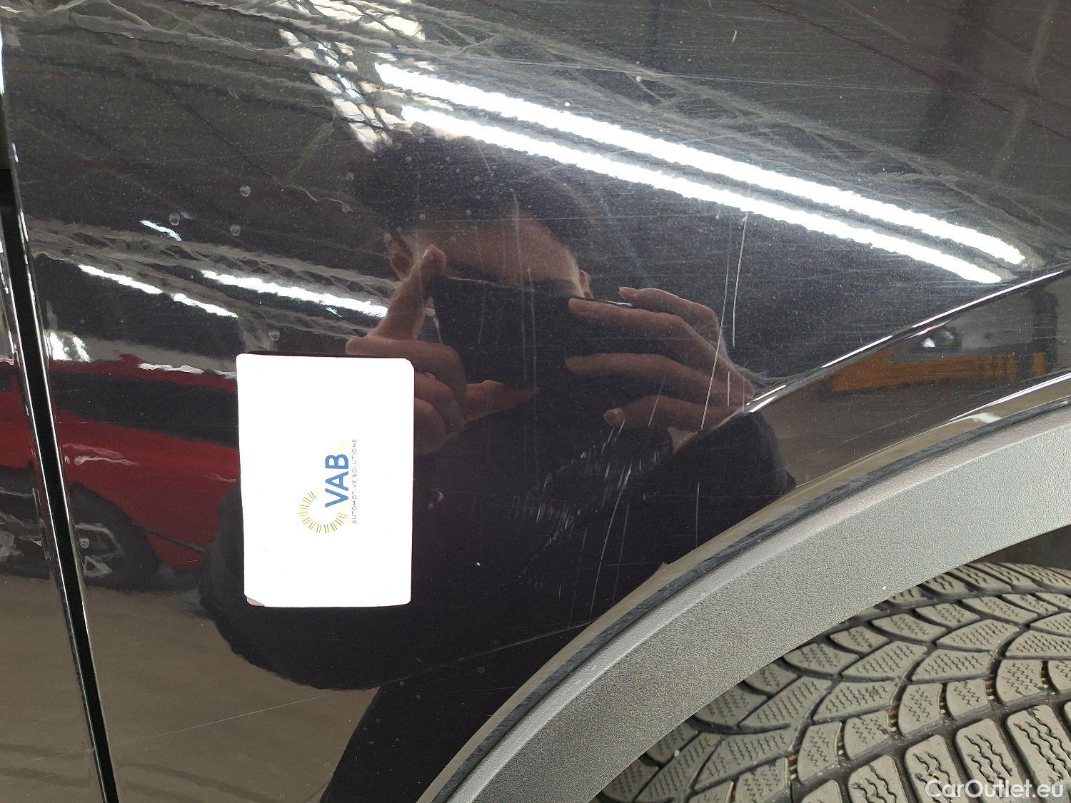  Volvo  XC 40 Volvo, XC40 '17, Volvo XC40 T5 Recharge Geartronic Inscription Expr #23