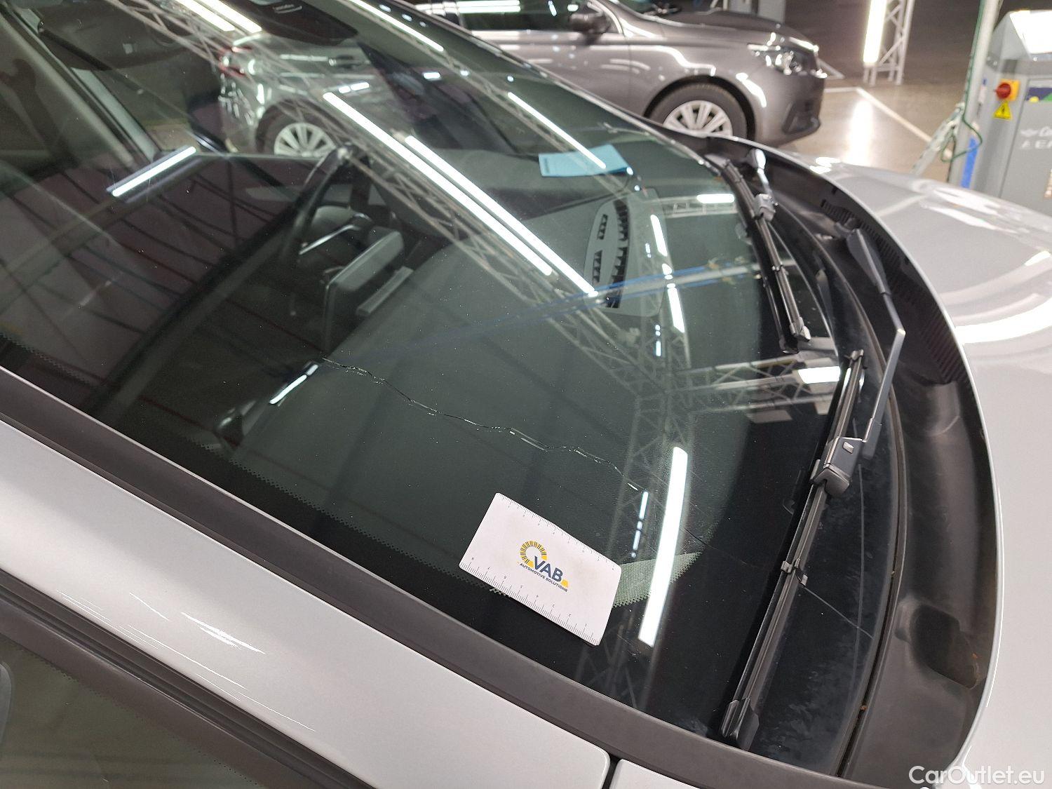  Bmw  Serie 2 BMW, 2-serie GranTour '18, BMW 2 Reeks Gran Tourer 218d (100kW) 5d #22