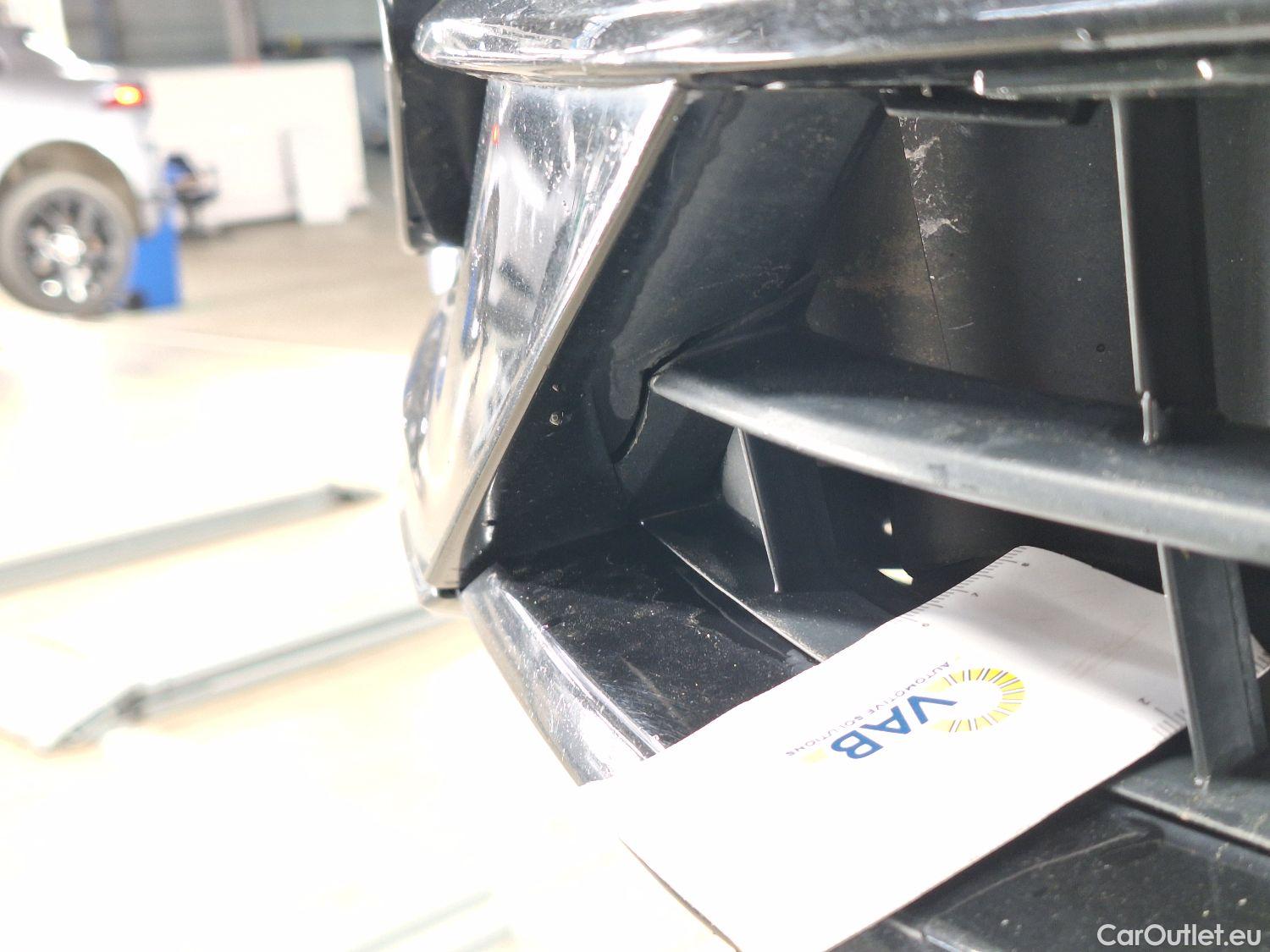  Audi  Q3 Audi,  SB '19 PHEV, Audi  Sportback 45 TFSI e S tronic S Line 5d #2