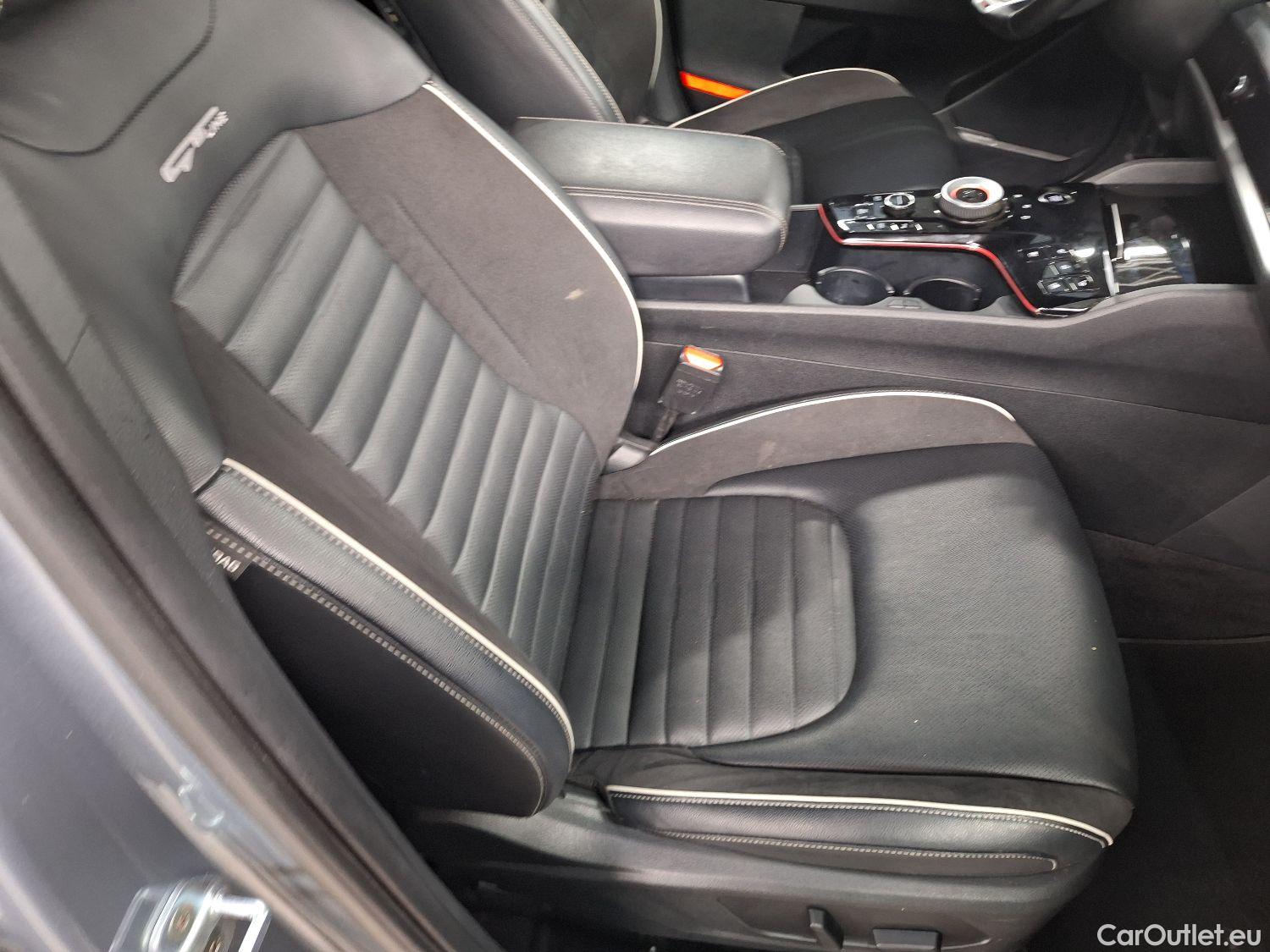  KIA  Sportage Kia,  '21 PHEV, KIA  1.6 T-GDi 6A/T AWD GT Line PHEV 5d #38