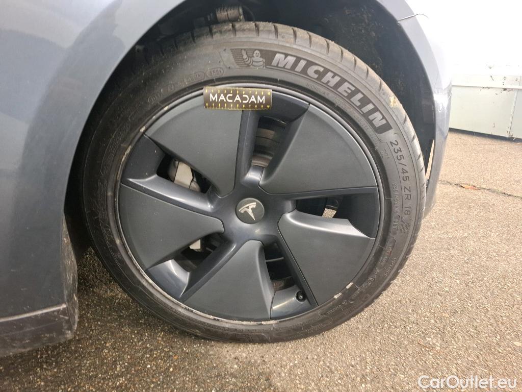  Tesla  Model 3 TESLA  / 2018 / 4P / Berline Autonomie Standard Plus RWD #5