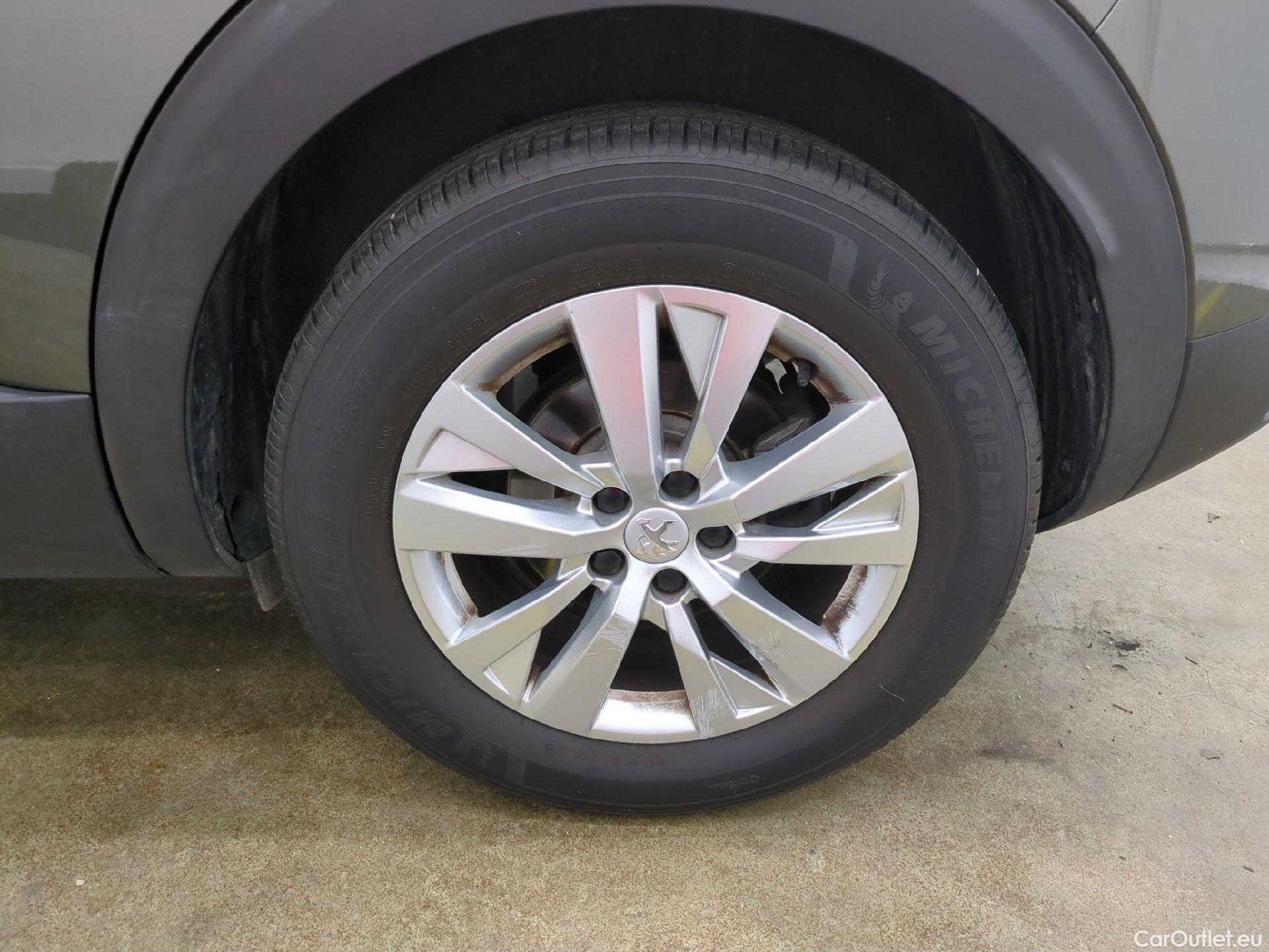  Peugeot  3008  Active Business 1.5 HDi 130CV BVA8 E6dT #10