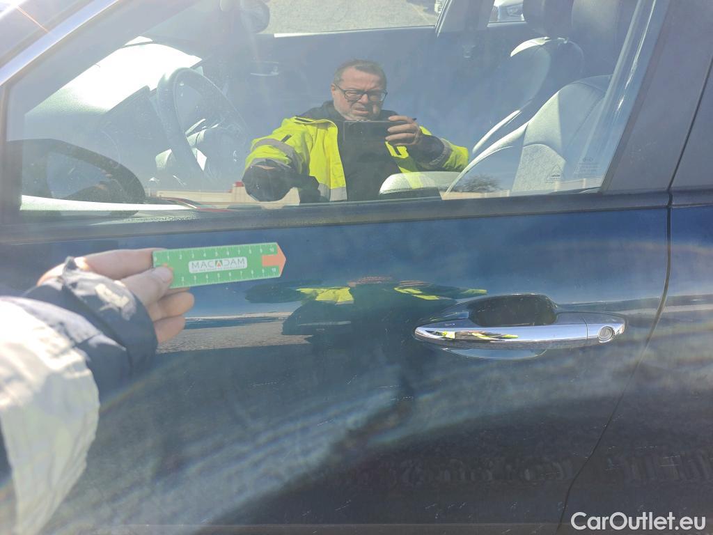  KIA  Niro KIA  / 2019 / 5P / crossover 1.6 GDi HEV 104kW (141CV) Drive #5