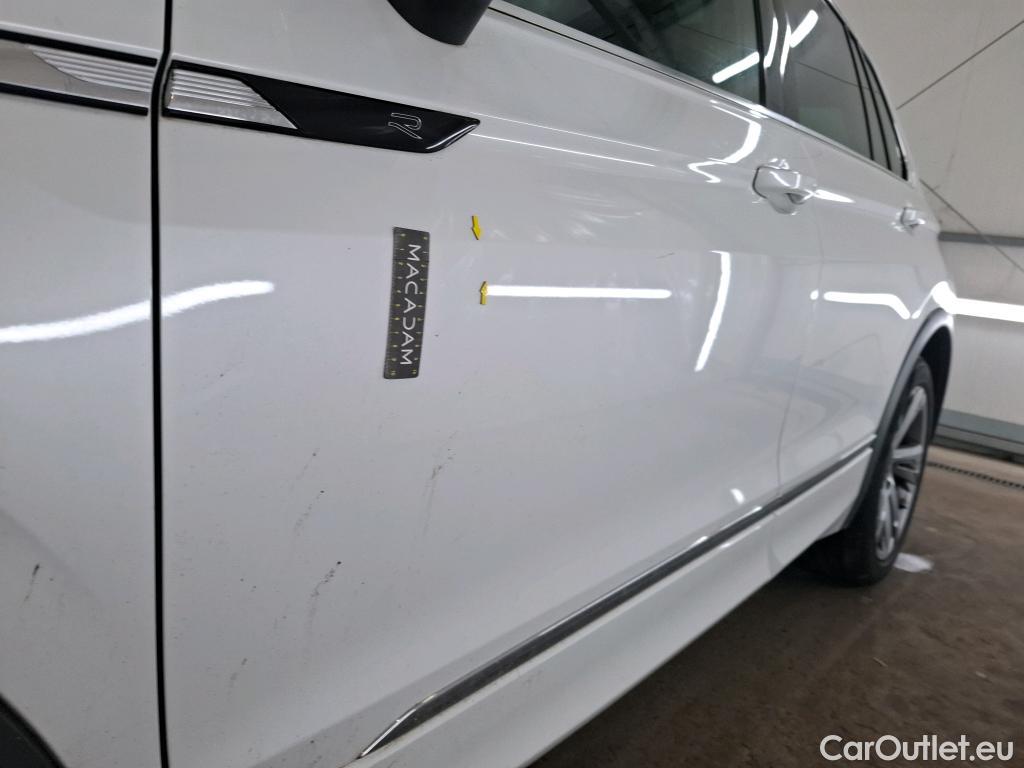 Volkswagen  Tiguan VOLKSWAGEN  / 2020 / 5P / SUV 1.5 TSI 150 DSG7 R-Line #5