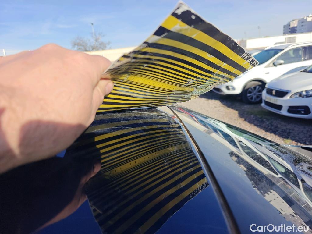  KIA  Niro KIA  / 2019 / 5P / crossover 1.6 GDi HEV 104kW (141CV) Drive #4