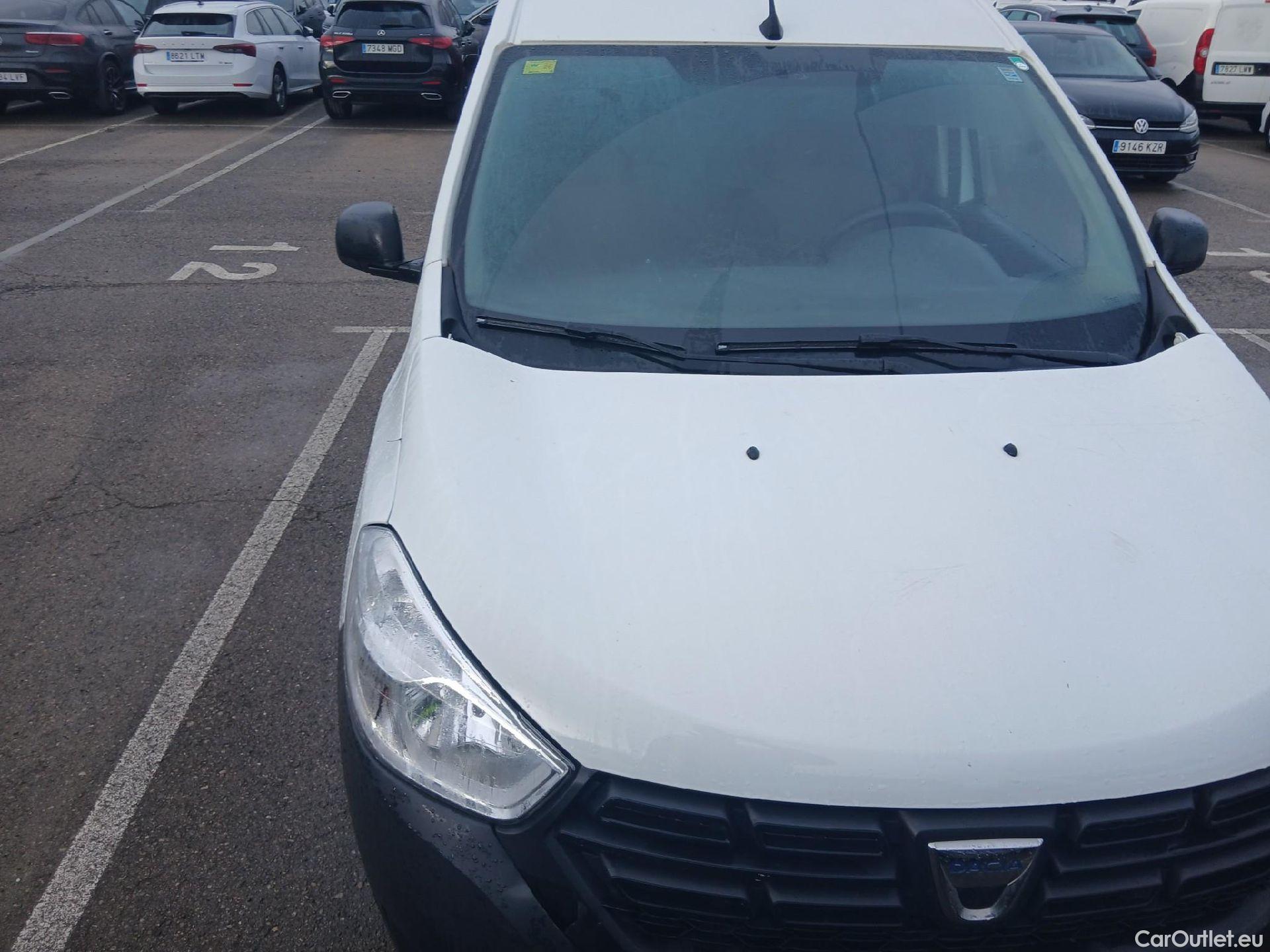  Dacia  Dokker DACIA  / 2013 / 4P / furgón derivado de turismo Van Essential 1.6 80kW (110CV) GLP #2