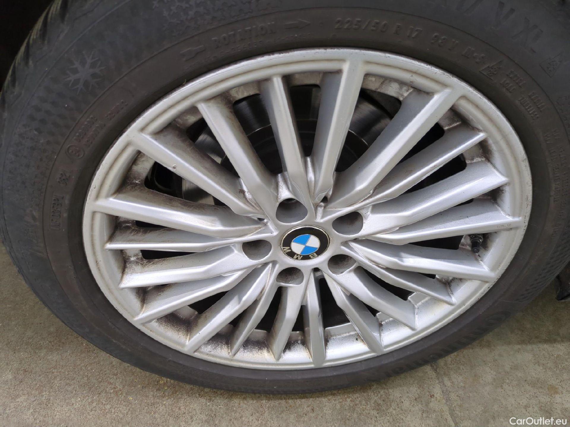  Bmw  Serie 3 BMW Série 3 Berline / 2018 / 4P / Berline 320d 190ch Luxury BVA8 #8