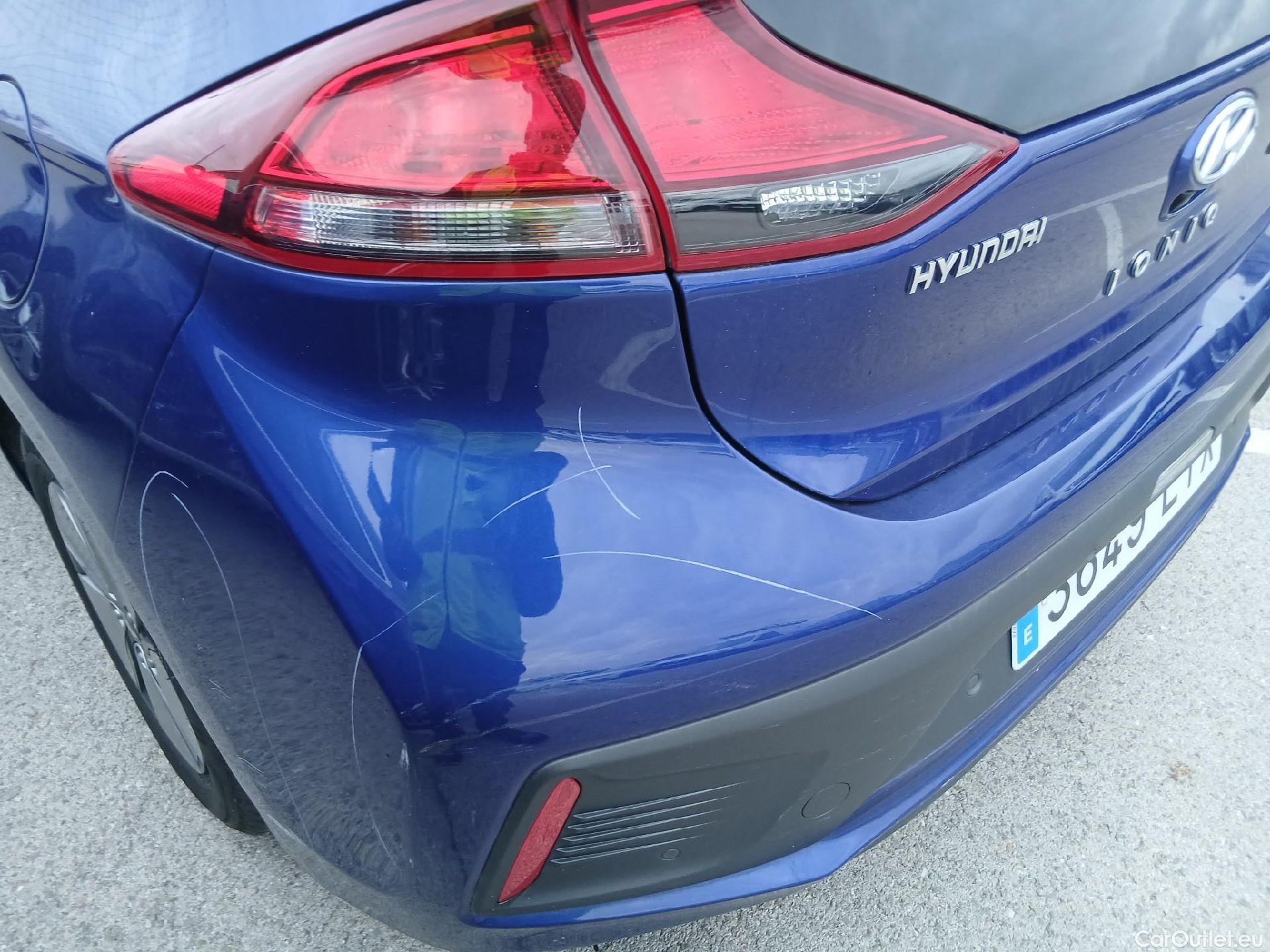  Hyundai   Ioniq HYUNDAI / 2019 / 5P / berlina con portón 1.6 GDI HEV Klass DCT #19