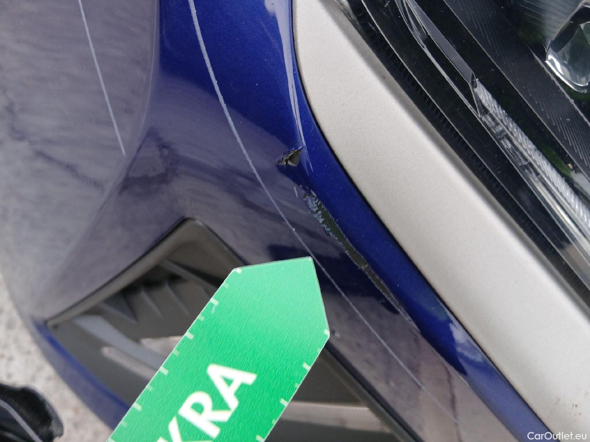  Hyundai   Ioniq HYUNDAI / 2019 / 5P / berlina con portón 1.6 GDI HEV Klass DCT #11