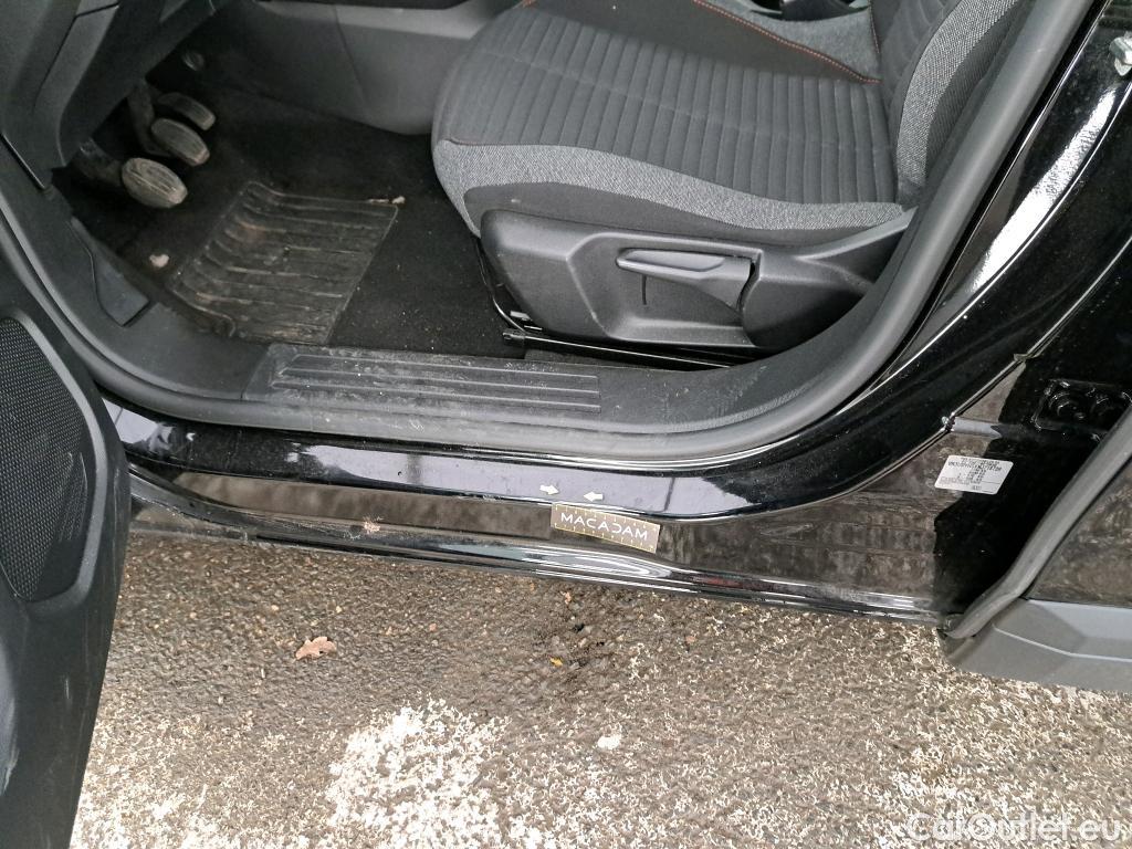  Peugeot  2008  Active Pack 1.5 HDi 110CV BVM6 E6d #17