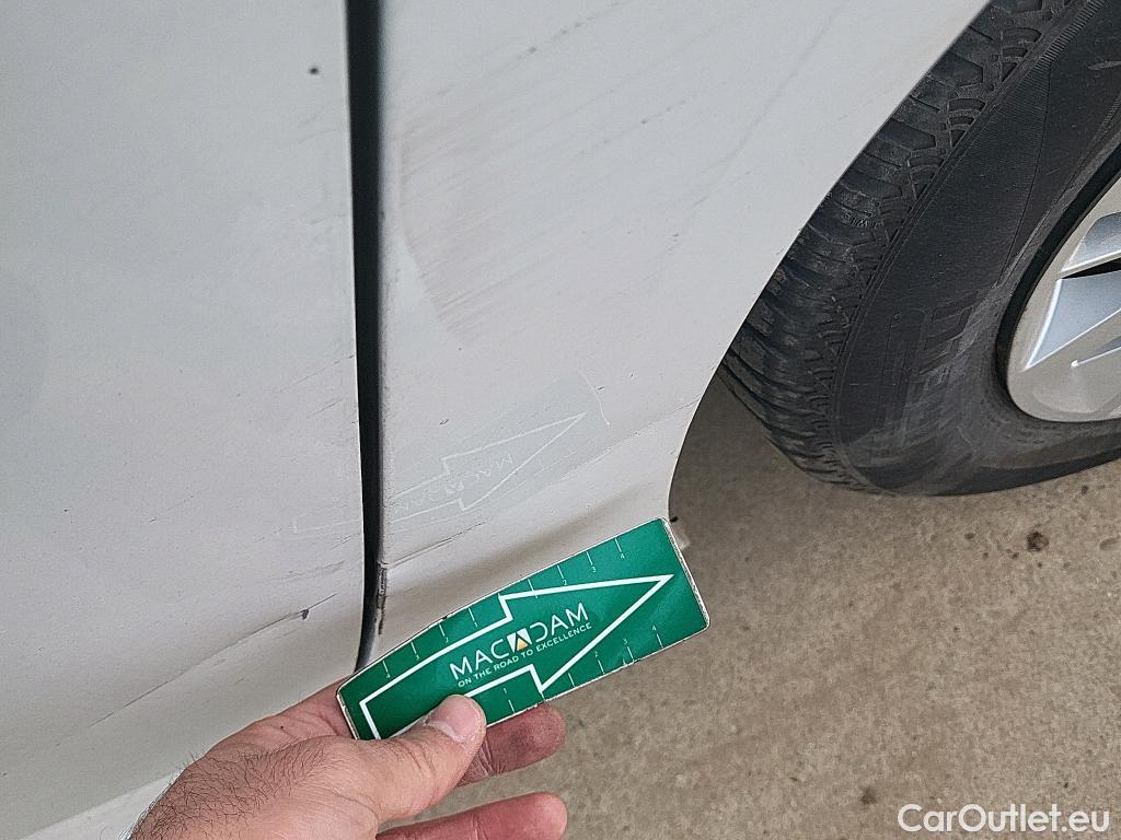  Peugeot  208  Active 1.5 HDi 100CV MT6 E6d #9