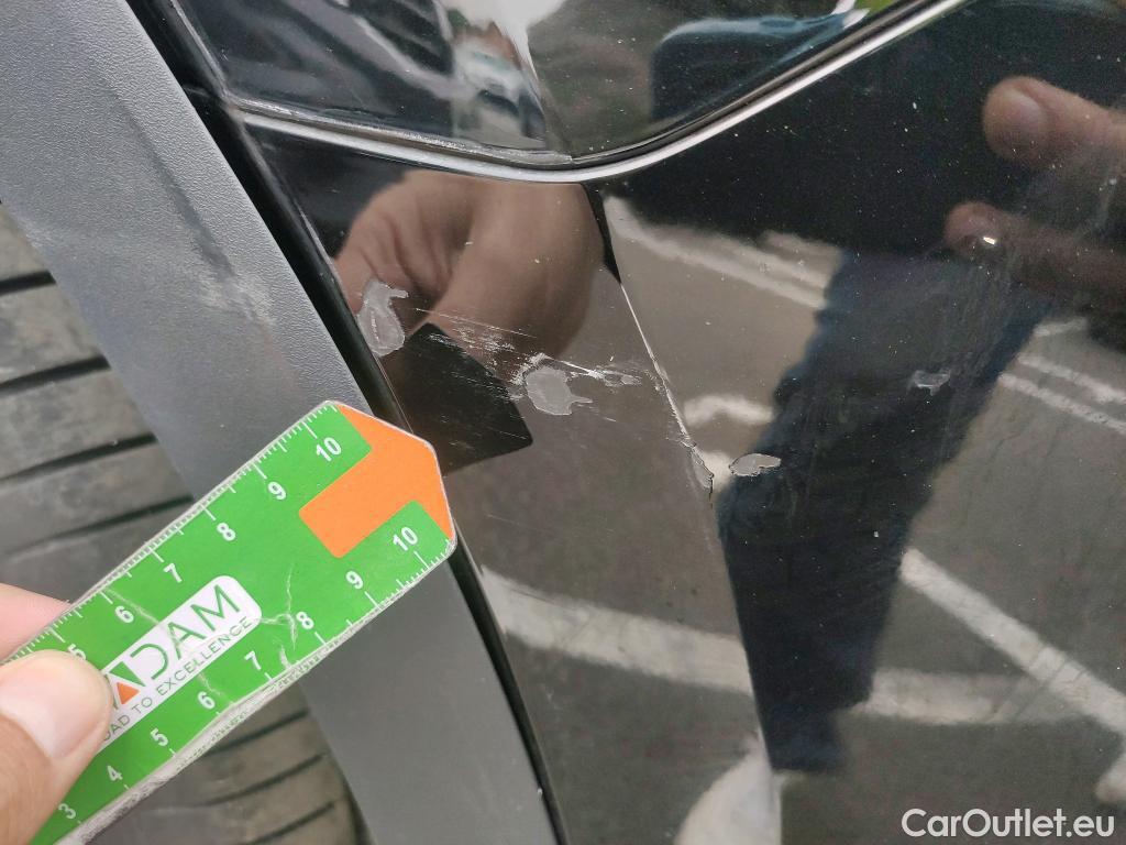  Audi  Q3 AUDI  / 2018 / 5P / todoterreno 45 TFSI e 180kW S tronic Advanced #24