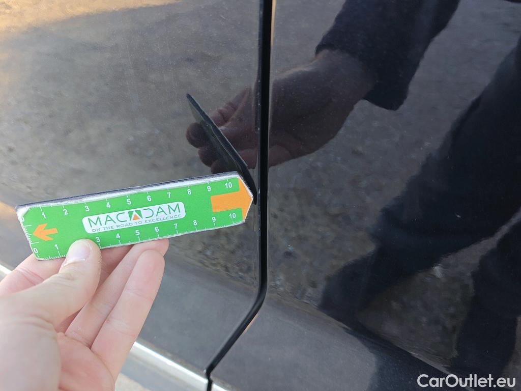  Volkswagen  T-ROC VOLKSWAGEN  / 2017 / 5P / todoterreno Sport 2.0 TDI 110kW (150CV) DSG #55