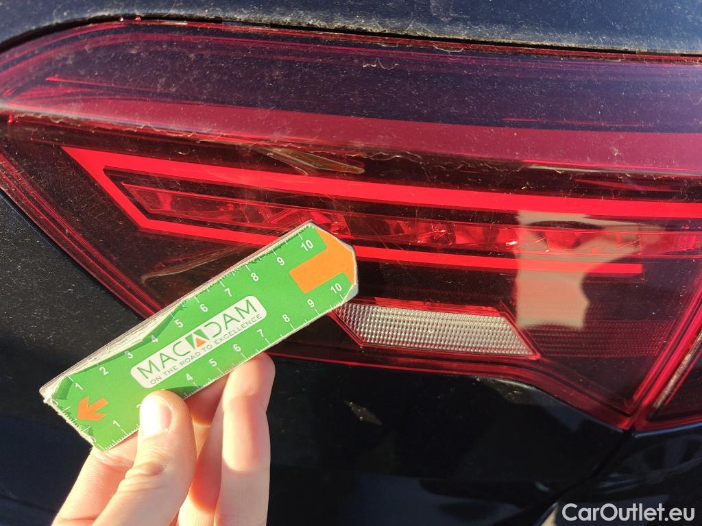  Volkswagen  T-ROC VOLKSWAGEN  / 2017 / 5P / todoterreno Sport 2.0 TDI 110kW (150CV) DSG #77