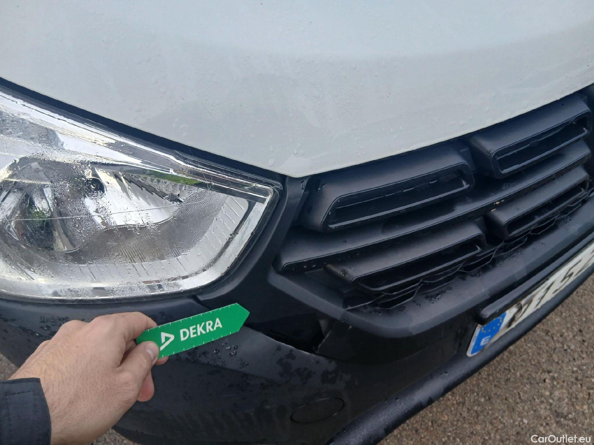  Dacia  Dokker DACIA  / 2013 / 4P / furgón derivado de turismo Van Essential 1.6 80kW (110CV) GLP #5