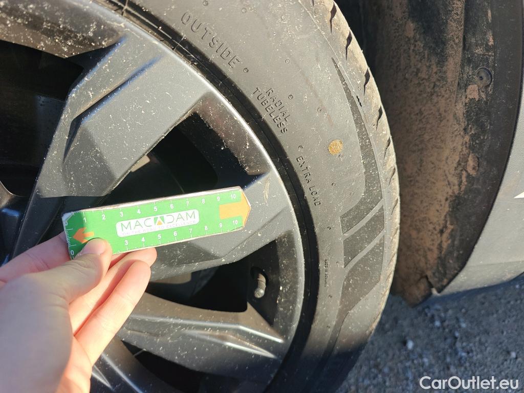  Volkswagen  T-ROC VOLKSWAGEN  / 2017 / 5P / todoterreno Sport 2.0 TDI 110kW (150CV) DSG #49