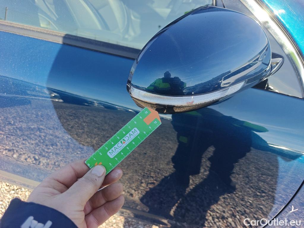  KIA  Niro KIA  / 2019 / 5P / crossover 1.6 GDi HEV 104kW (141CV) Drive #38