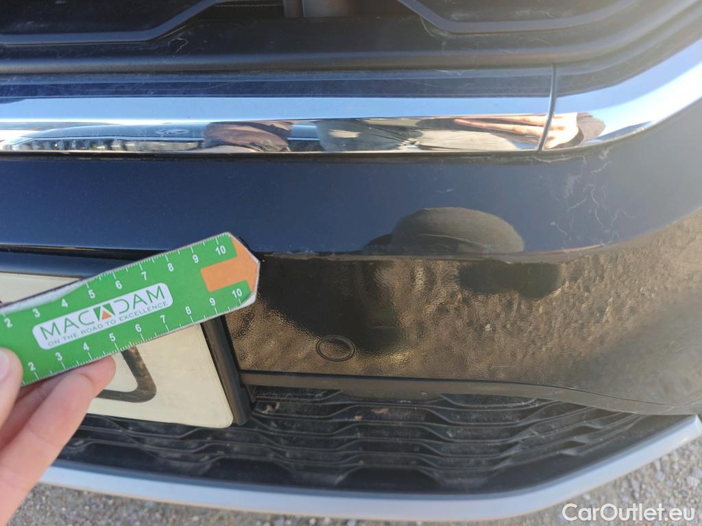  Volkswagen  T-ROC VOLKSWAGEN  / 2017 / 5P / todoterreno Sport 2.0 TDI 110kW (150CV) DSG #35