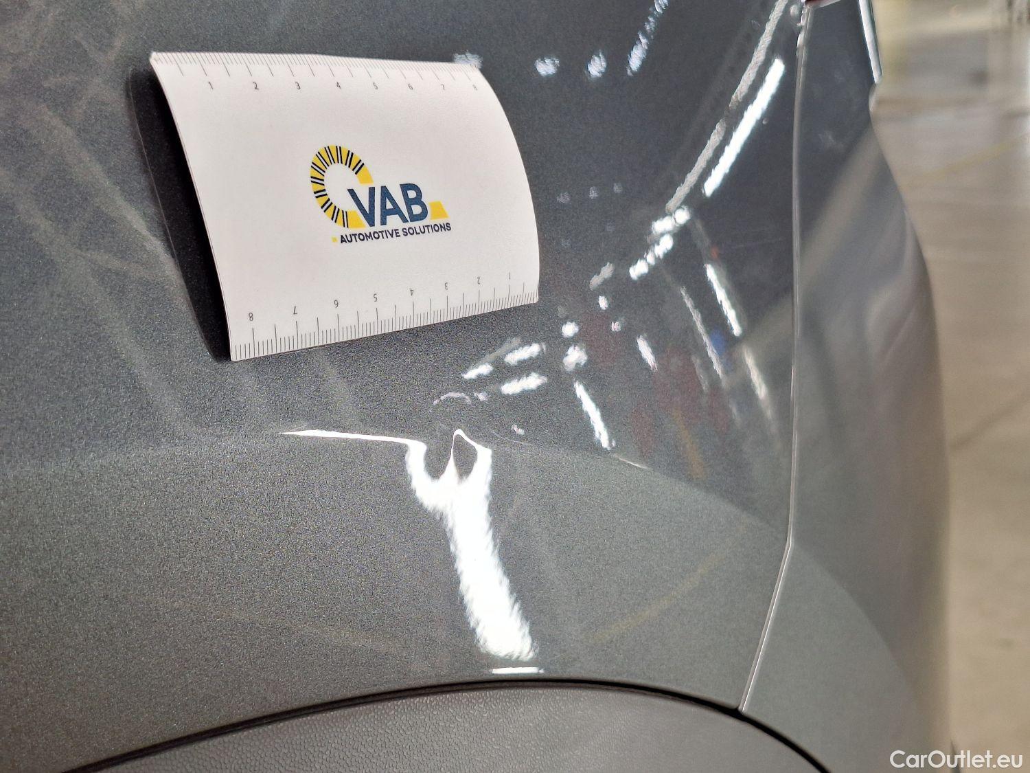  Volkswagen  T-ROC VW,  '17, Volkswagen  1.5 TSI Active 5d #24