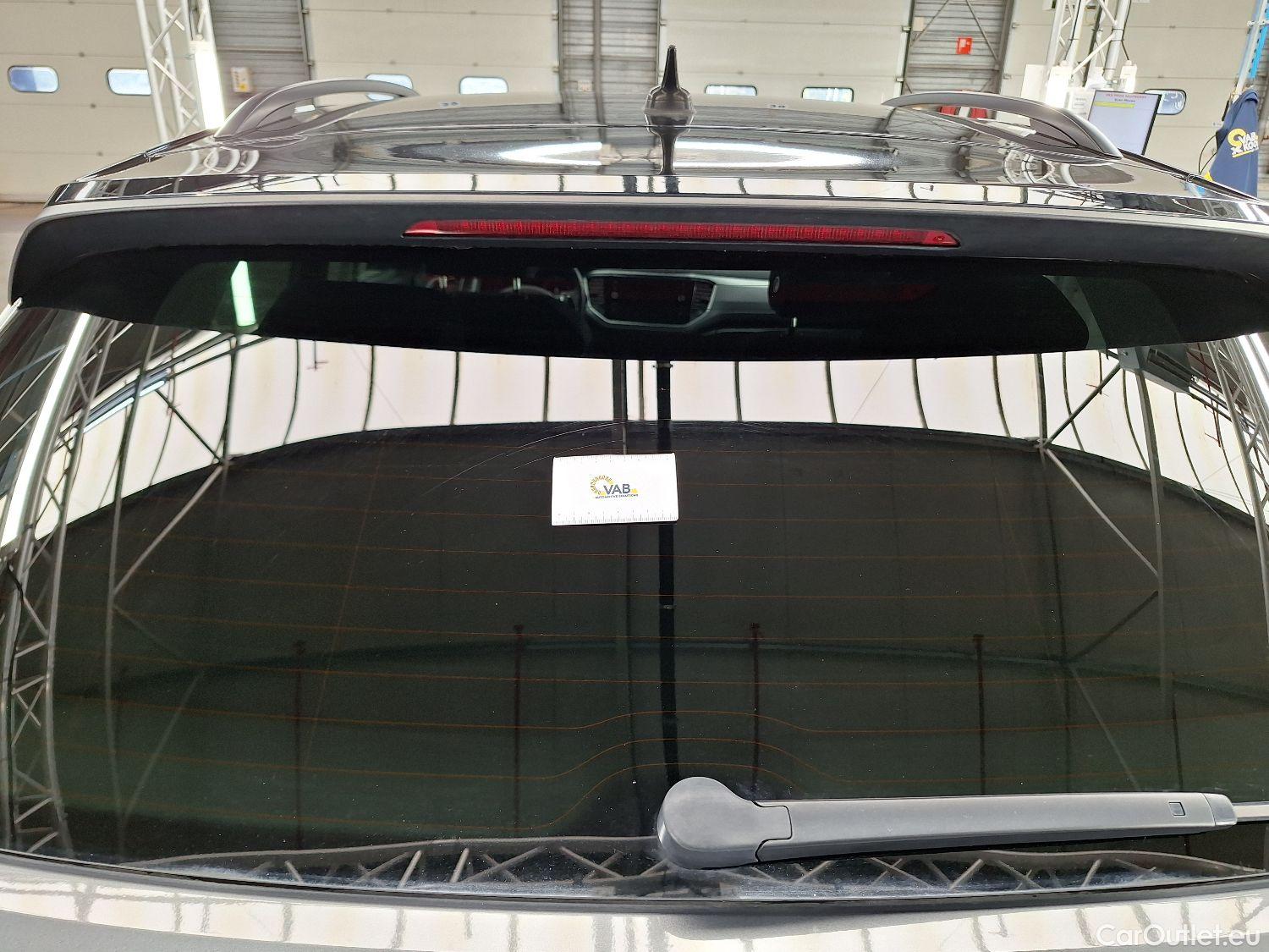  Volkswagen  T-ROC VW,  '17, Volkswagen  1.5 TSI Active 5d #25