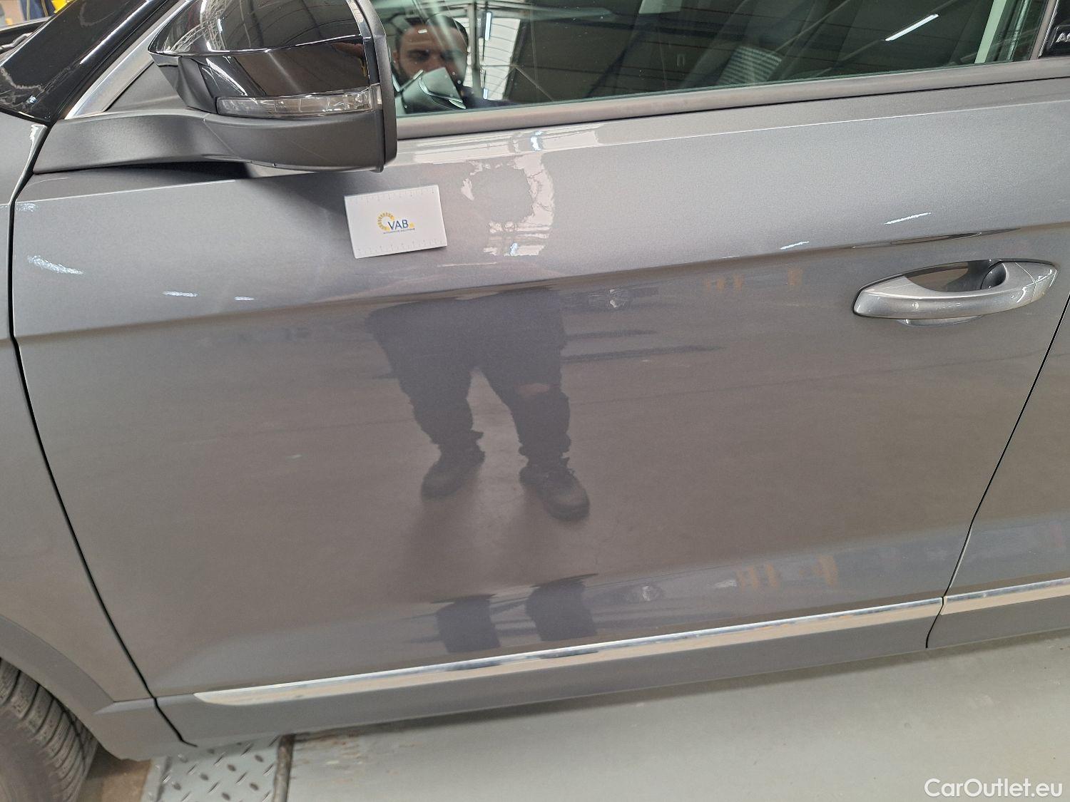  Volkswagen  T-ROC VW,  '17, Volkswagen  1.5 TSI Active 5d #1