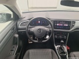  Volkswagen  T-ROC VW,  '17, Volkswagen  1.5 TSI Active 5d #5
